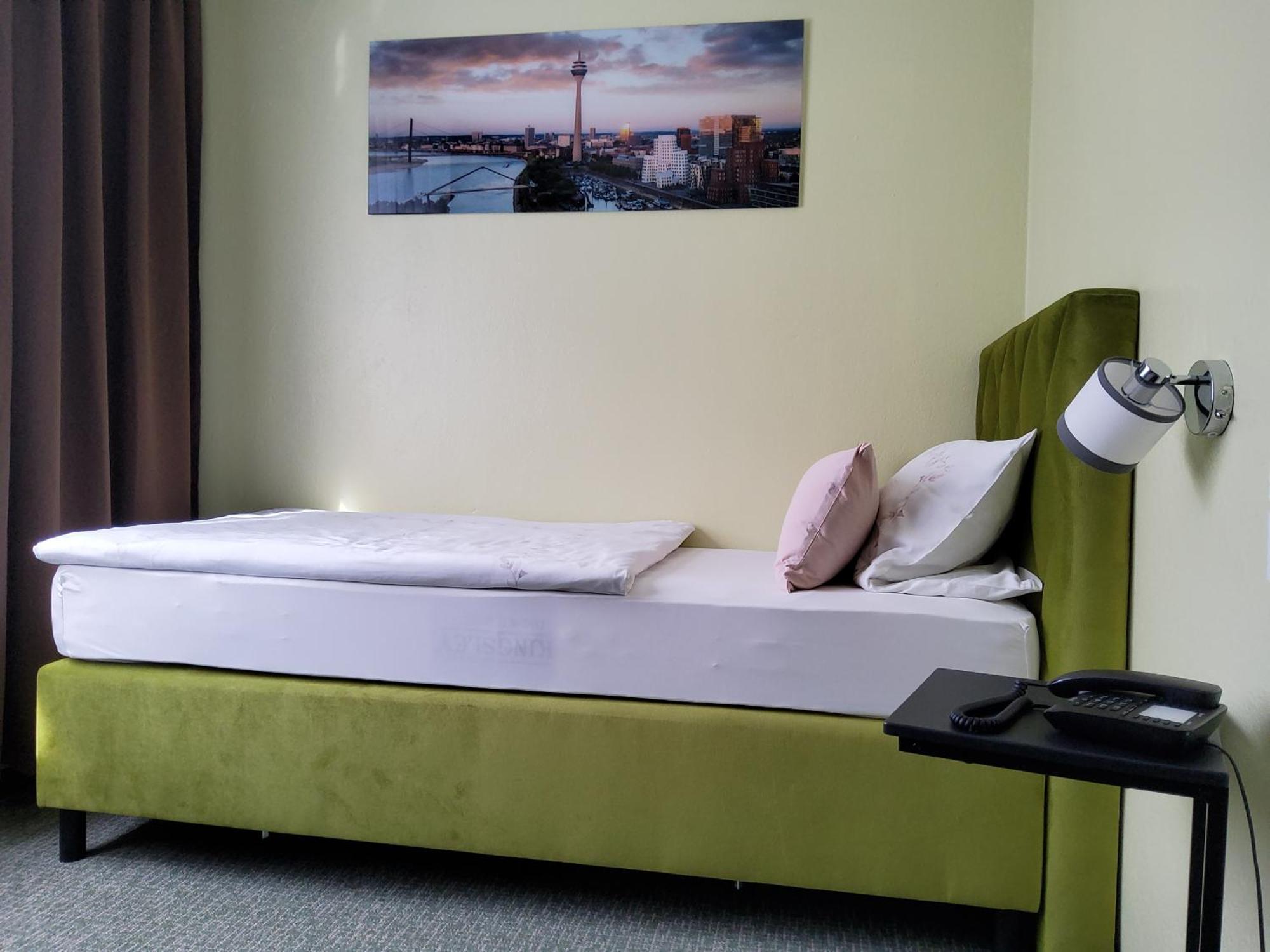 Schloss Hotel Gbr 뒤셀도르프 외부 사진