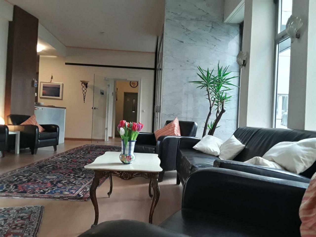 Schloss Hotel Gbr 뒤셀도르프 외부 사진
